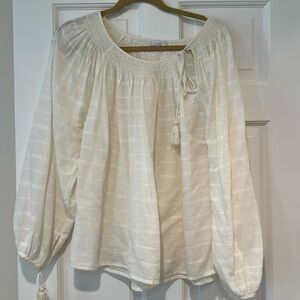 Woman’s Flowy blouse